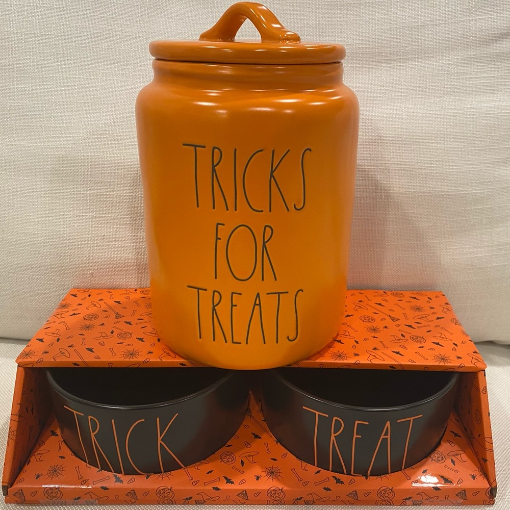 Rae Dunn Pet Bowl Set and Treat Canister **New**